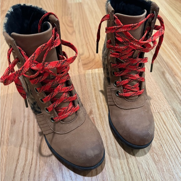 Sorry Lexie Faux Fur Wedge Boots size 5 - Picture 5 of 9